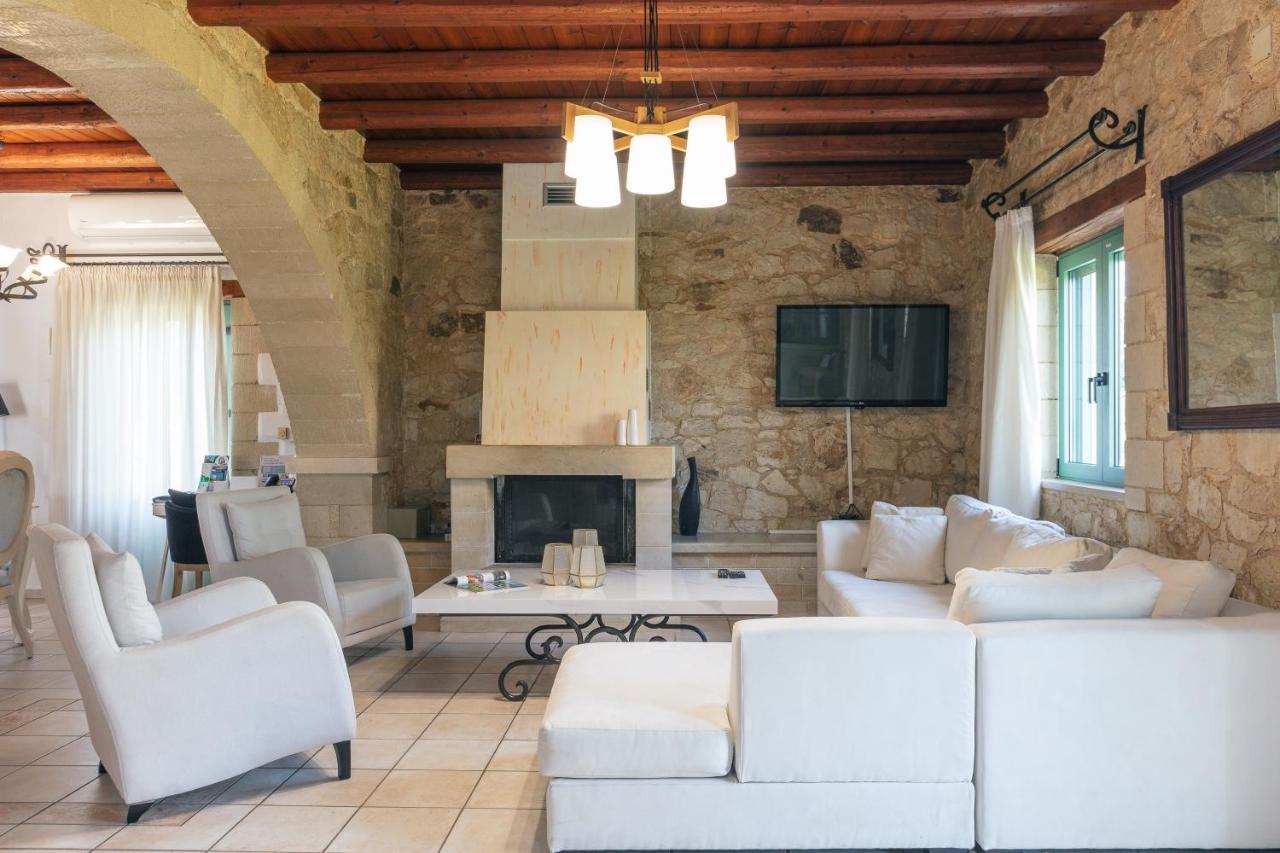 Villa Pinelopi Asproulianoi Ngoại thất bức ảnh